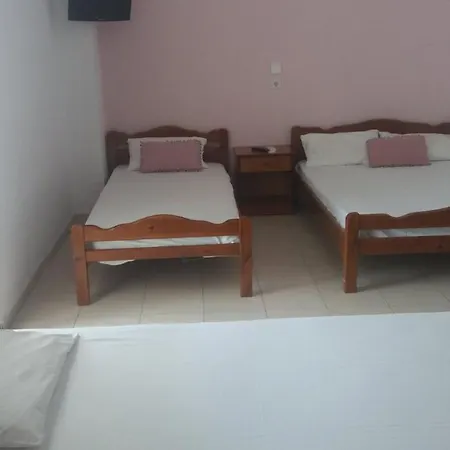 Margianna Rooms *